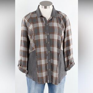 NWT Habitat Boyfriend Tunic - Gray Nickel Plaid